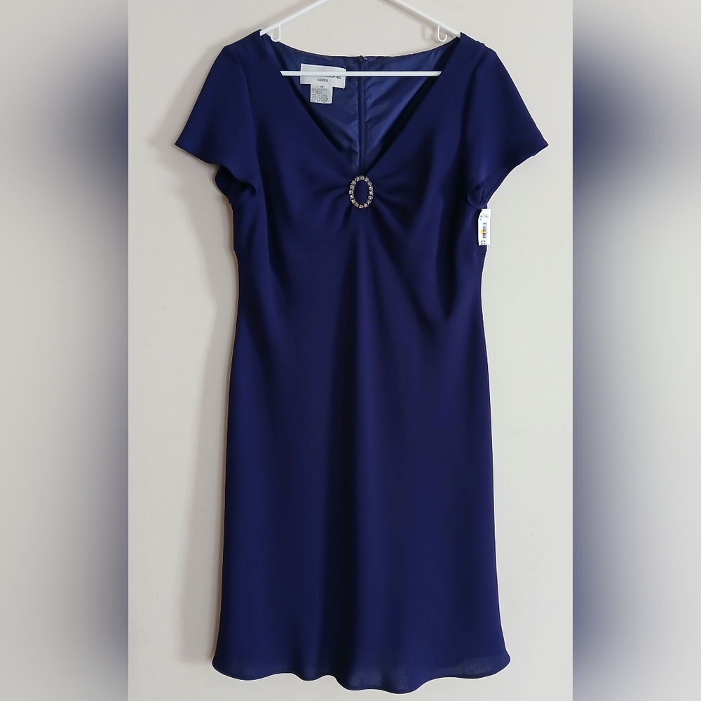 NWT Evan Picone Deep Purple V-Neck Front Rhinestone Detail Dress